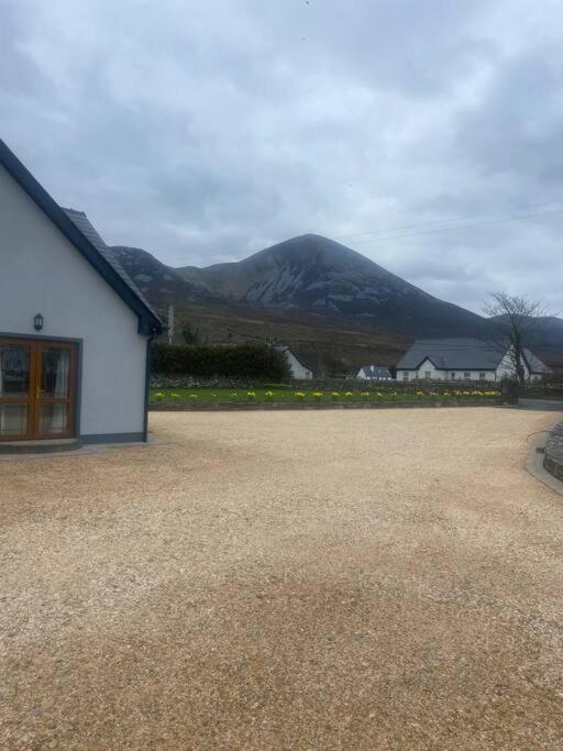 Modern Apartment At Croagh Patrick ウェストポート エクステリア 写真