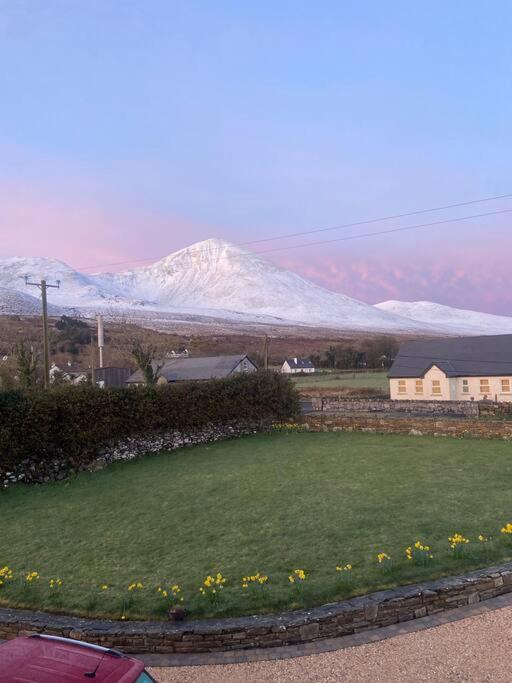 Modern Apartment At Croagh Patrick ウェストポート エクステリア 写真